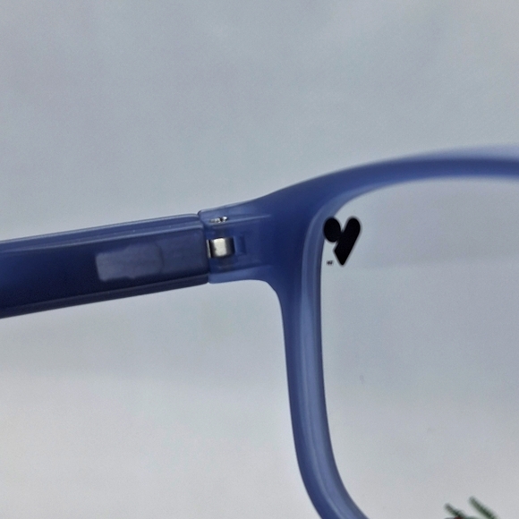 LACOSTE L3649  c.424   gr:50-15-135   Rx Eyeglass Frame, Pre-Owned - Picture 6 of 7